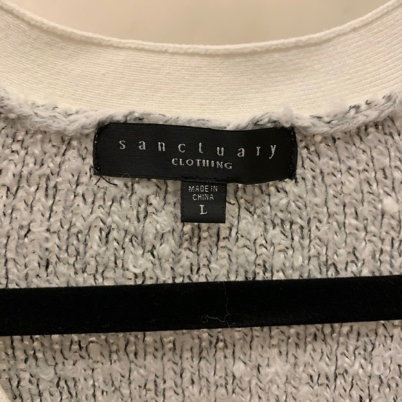 Sanctuary Boucle Knit Gray & White V-neck Sweater - Picture 5 of 7